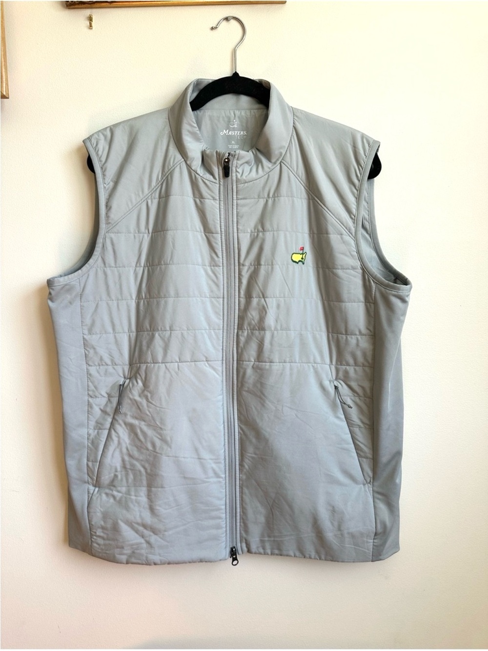 Masters Tech Quilted Zip Front Sleeveless Logo Vest Mens XL Gray Green